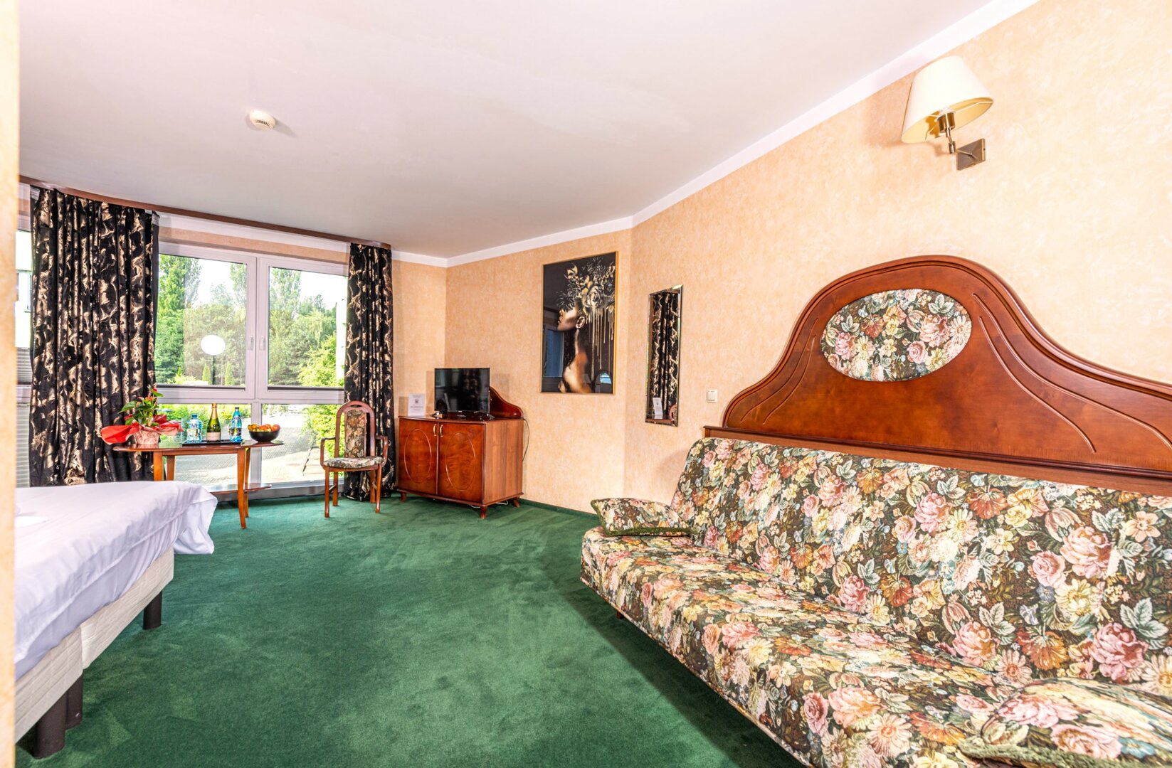 TRIPPIE HOME SPÓŁKA Z OGRANICZONĄ ODPOWIEDZIALNOŚCIĄ - 3