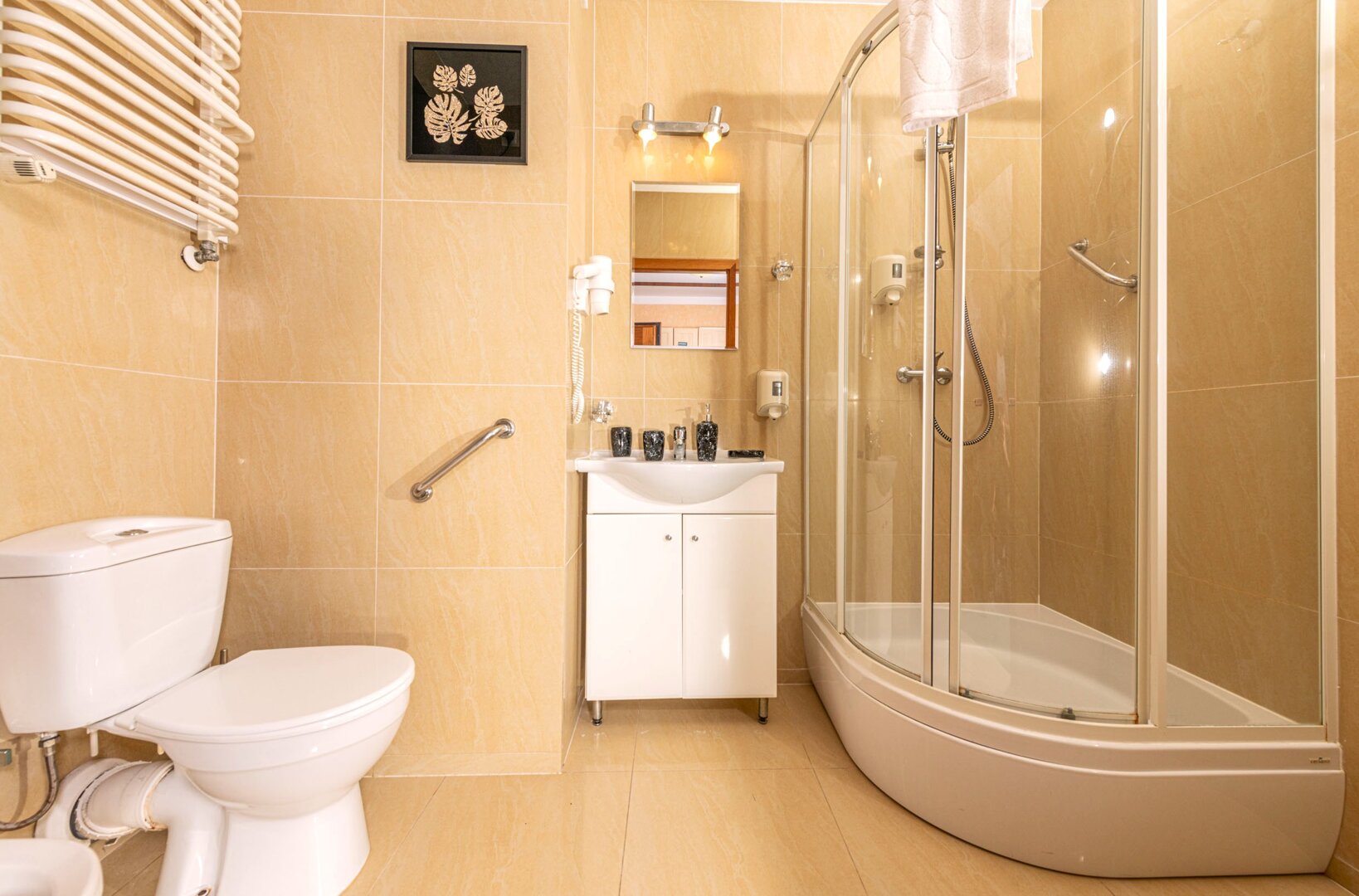 TRIPPIE HOME SPÓŁKA Z OGRANICZONĄ ODPOWIEDZIALNOŚCIĄ - 8