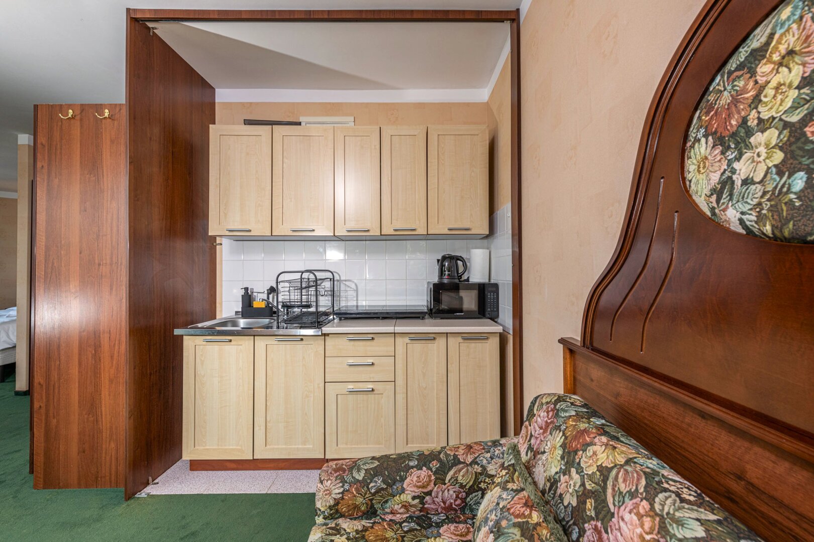 TRIPPIE HOME SPÓŁKA Z OGRANICZONĄ ODPOWIEDZIALNOŚCIĄ - 3